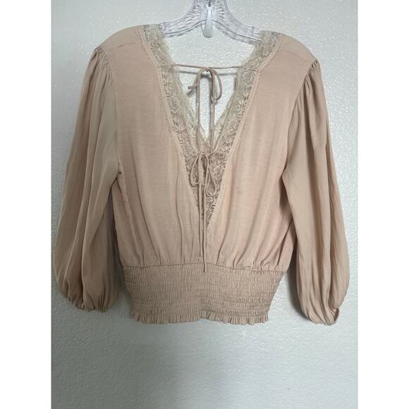 Dolan Left Coast Deep-V Lace Top in Light Sand Size S - Picture 4 of 6